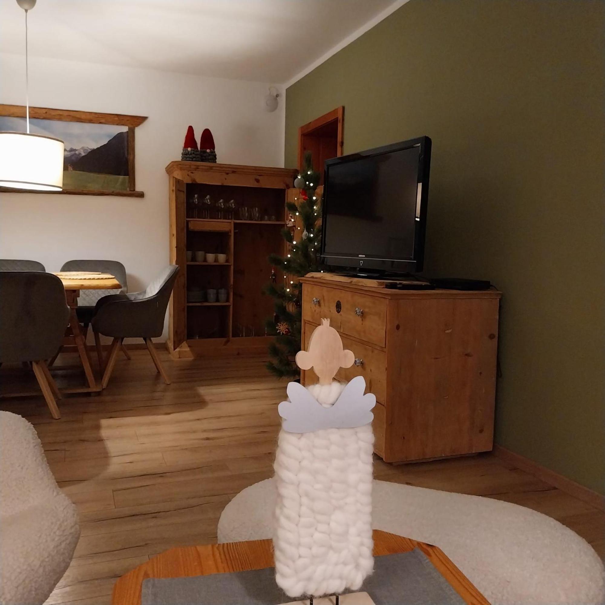 Apartamento Burg Laudegg Blick Faggen Exterior foto